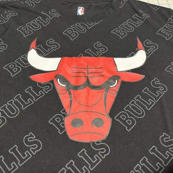 Chicago Bulls NBA T Shirt All Over Print Mens Large Michael Jordan Magic Johnson - Picture 4 of 14